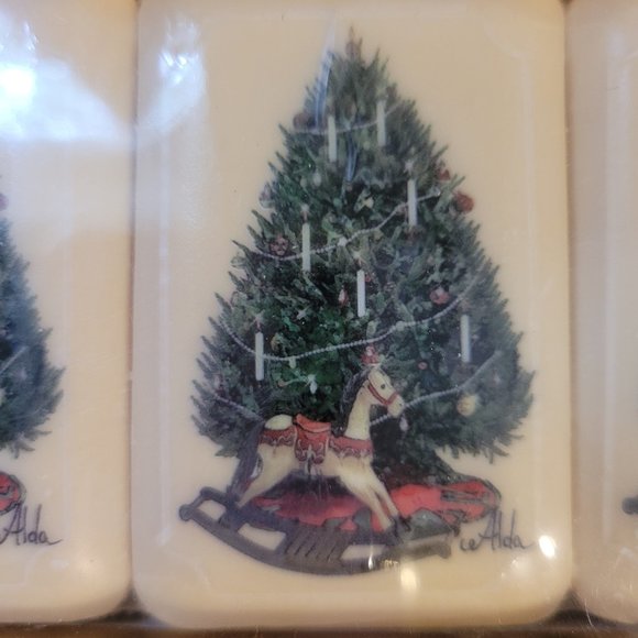 VTG ALDA’S Forever Soap French Milled Christmas - Picture 3 of 4